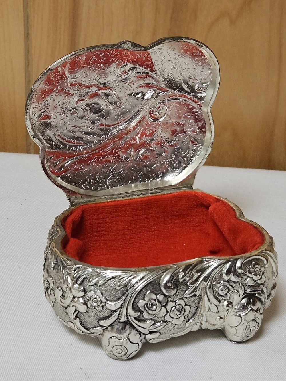 Vintage Silver-Plated Repoussé Trinket Box Ornate Raised Floral Pattern 3"